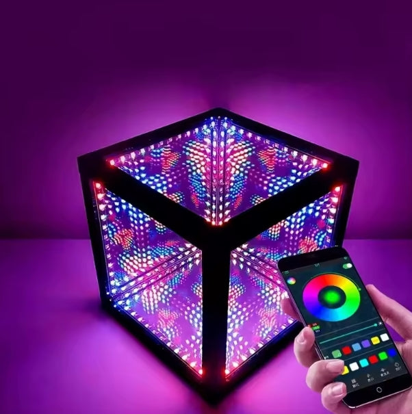 StripGlow Infinity Cube – 3D Reactive Ambient Light